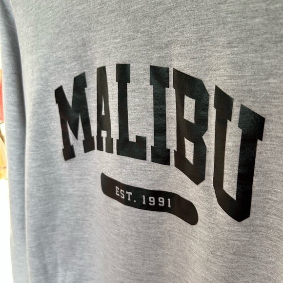 Letter Graphic CrewNeck Sweatshirt - Picture 3 of 6